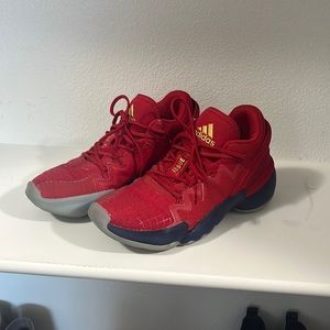 Boy’s Adidas DON Issue #2 Basketball Shoes